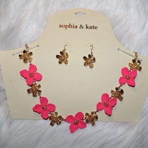 Necklace with earrings set